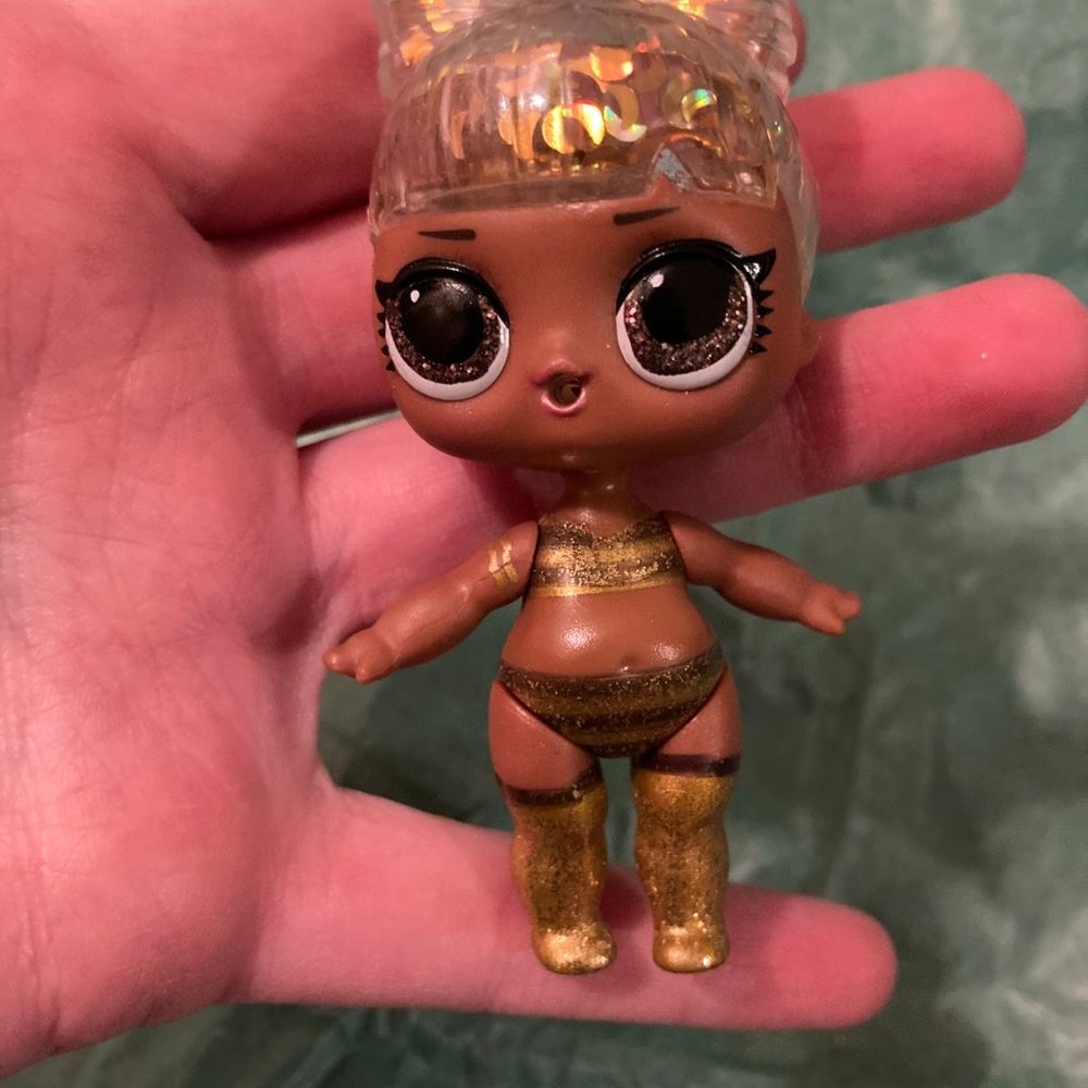 B1G2 - Prezzie Glitter Globe Head LOL Surprise Tot Doll - Buy 1, Get 2 FREE